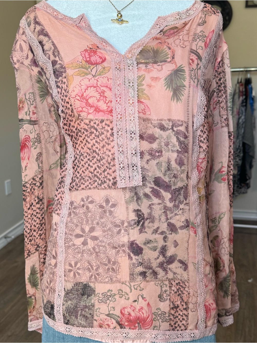 Floral Patchwork Silk Lace-Trim Pink Boho Women’s XL Long Sleeve Fall Blouse